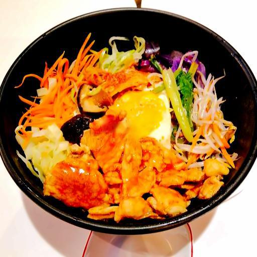 com-tron-han-quoc-ga-cay-bibimbap