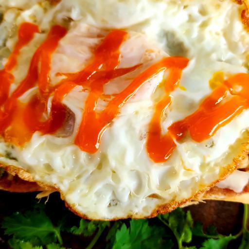 banh-mi-trung-op-la-2trung