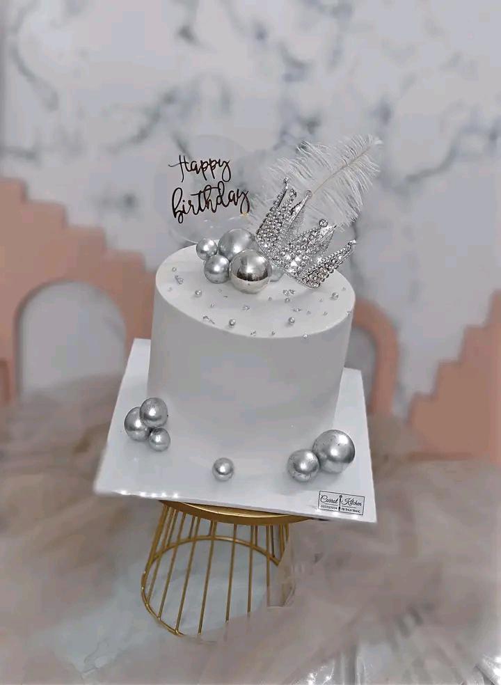 banh-sinh-nhat-full-bac-bong-va-vuong-mieng-bac