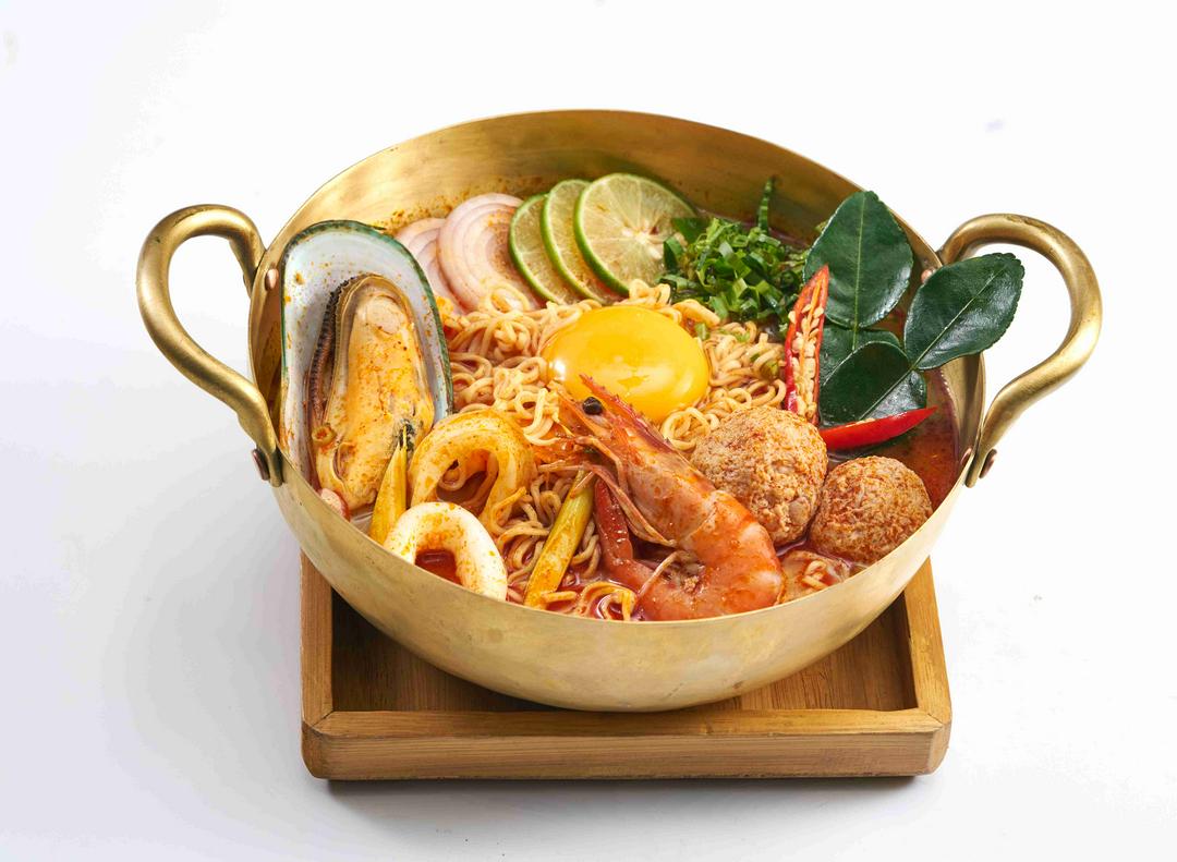 mi-tomyum-mama-hai-san-nho-d