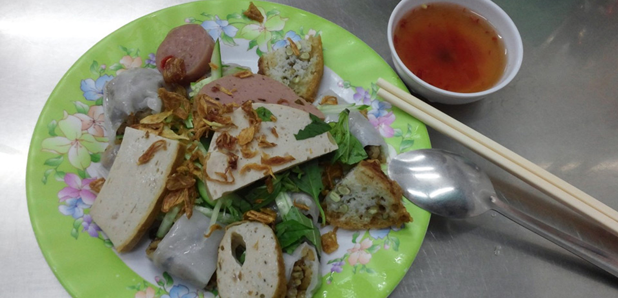 y-thien-banh-cuon-banh-uot-ba-hat