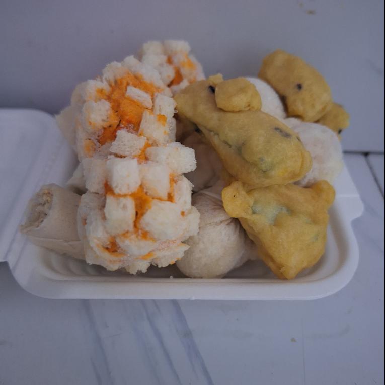 combo-4-ha-cao-2-banh-mi-hai-san-4-khoai-lang-ken-4-sui-cao-2-oc-nhoi