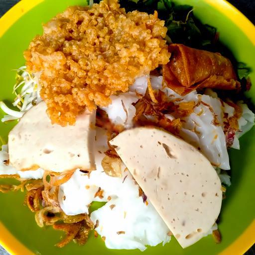 banh-uot-nong-1-phan