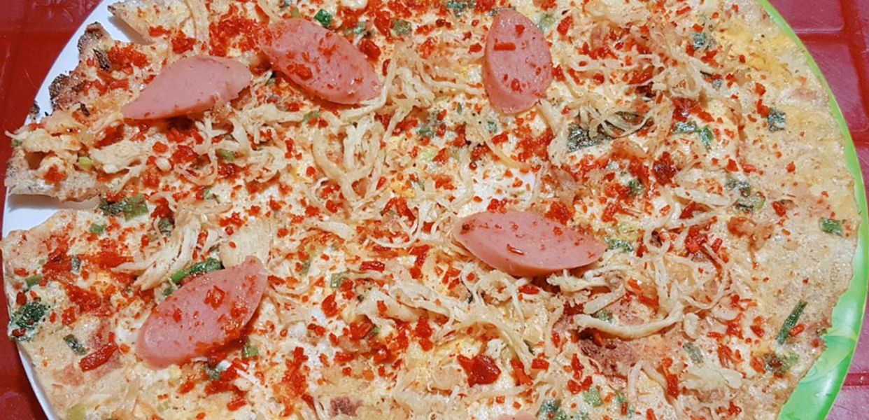 banh-trang-nuong-a-lat-ngo-tat-to