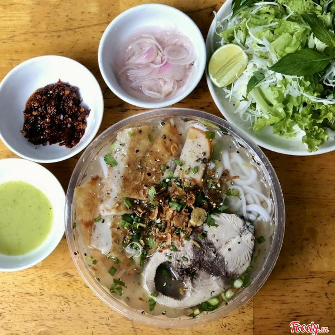 banh-canh-cha-ca-ca-ngu