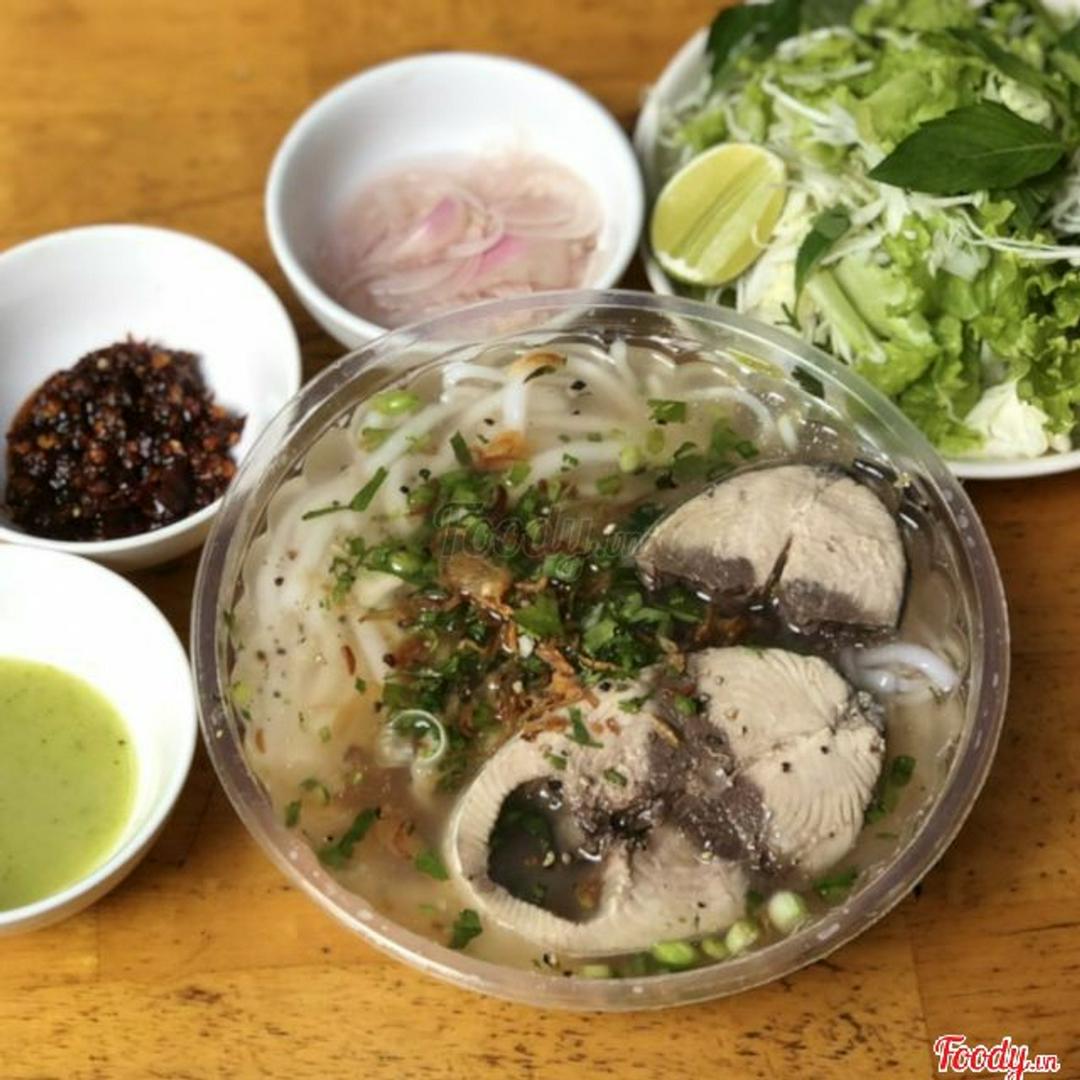 banh-canh-ca-ngu