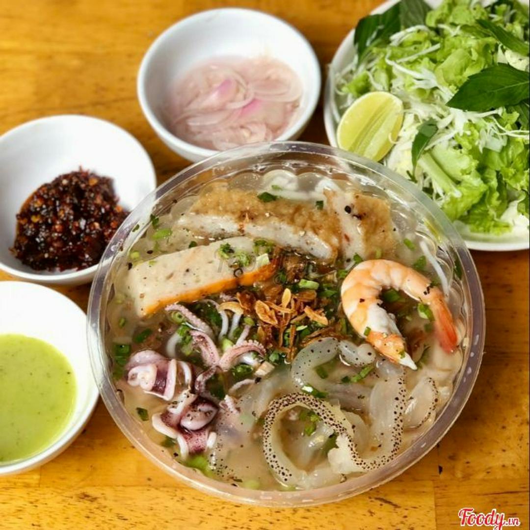 banh-canh-hai-san-thap-cam