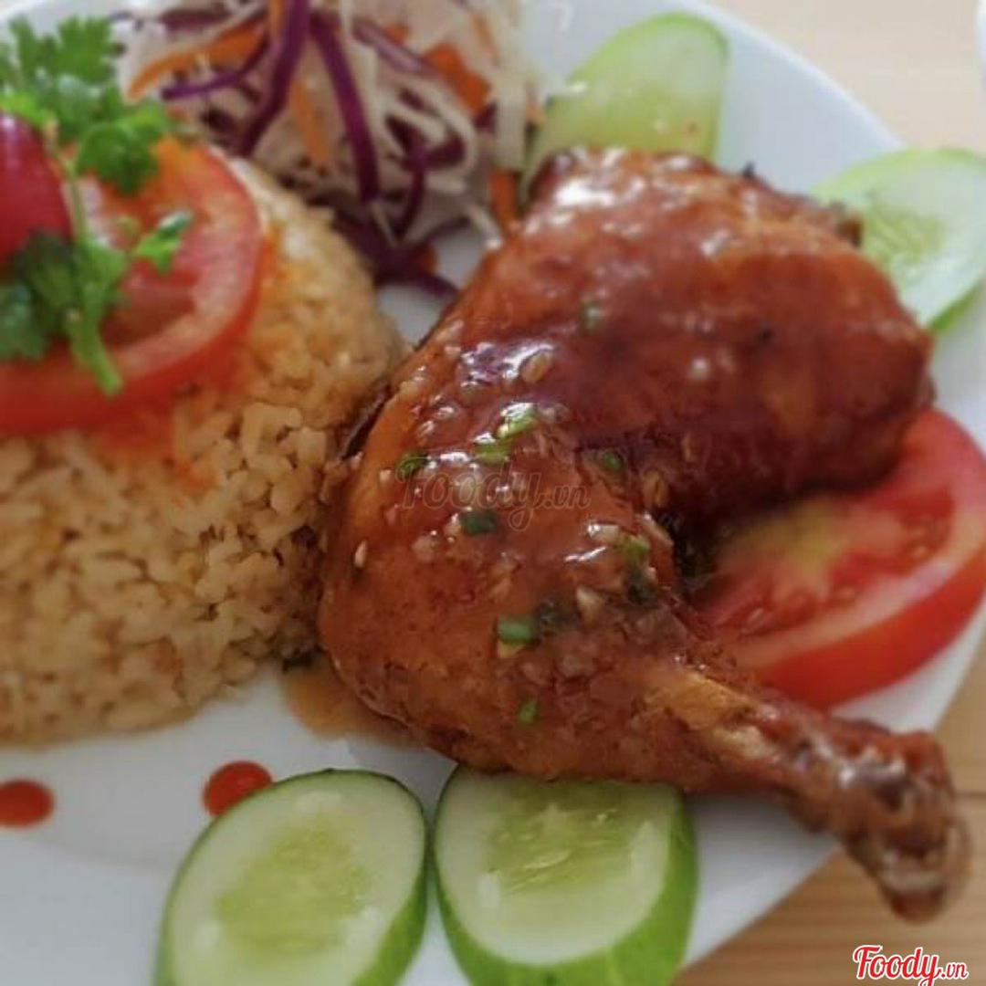 com-ga-chien-nuoc-mam-ui-canh