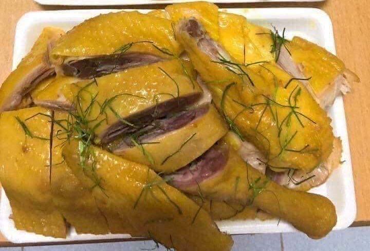 ga-u-muoi-hoa-tieu-nua-con