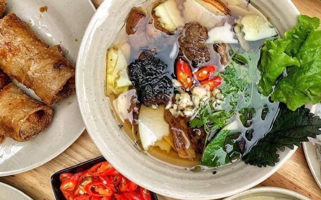 bun-cha-ac-kim-hang-manh-hoang-ngoc-phach