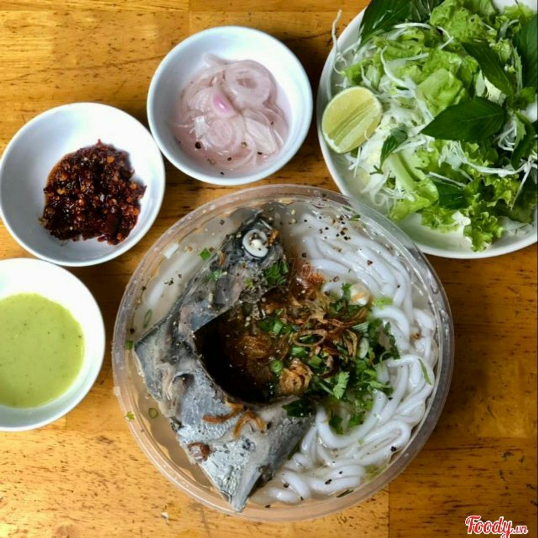 banh-canh-au-ca-ngu