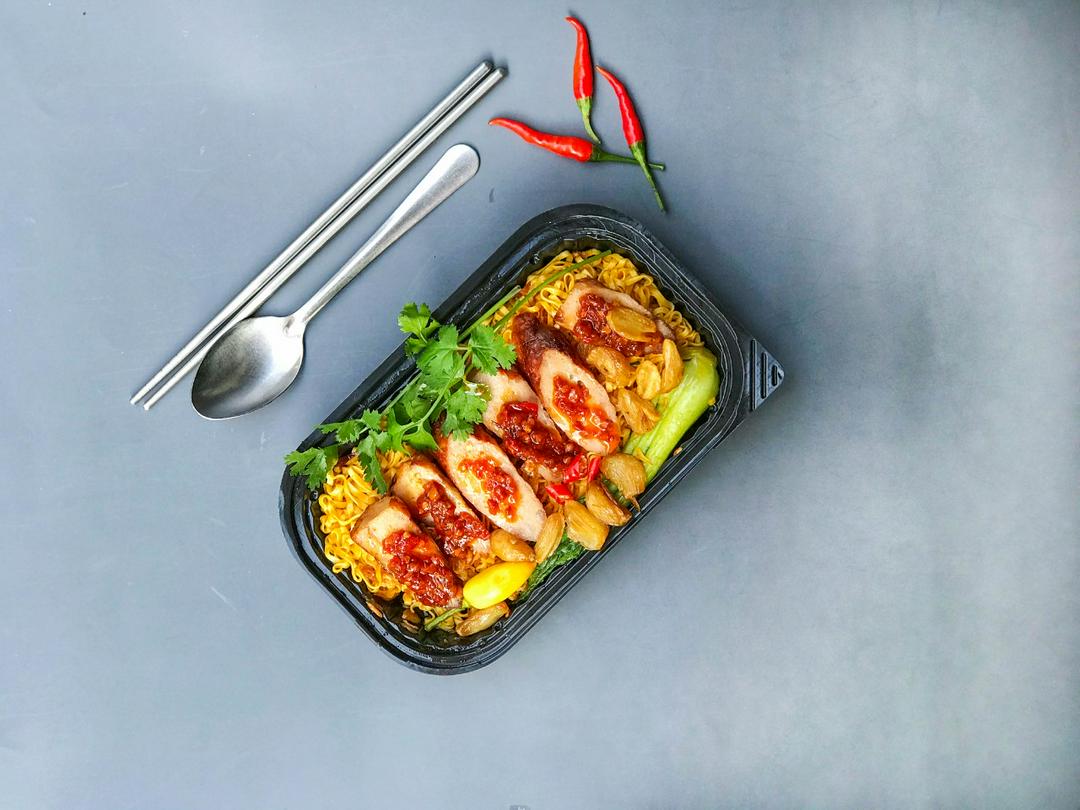 mi-tron-nem-nuong-sa-te