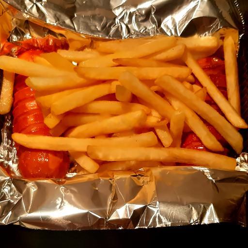 set-khoai-lang-ken-chien-va-2-xuc-xich-chien