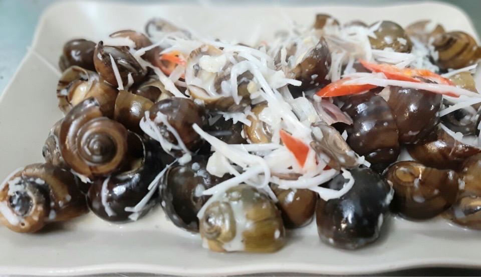 oc-mit-xao-me-dua-cay