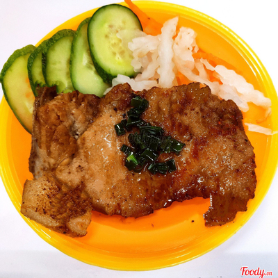 quan-com-com-tam-ca-phe-130-ni-su-huynh-lien