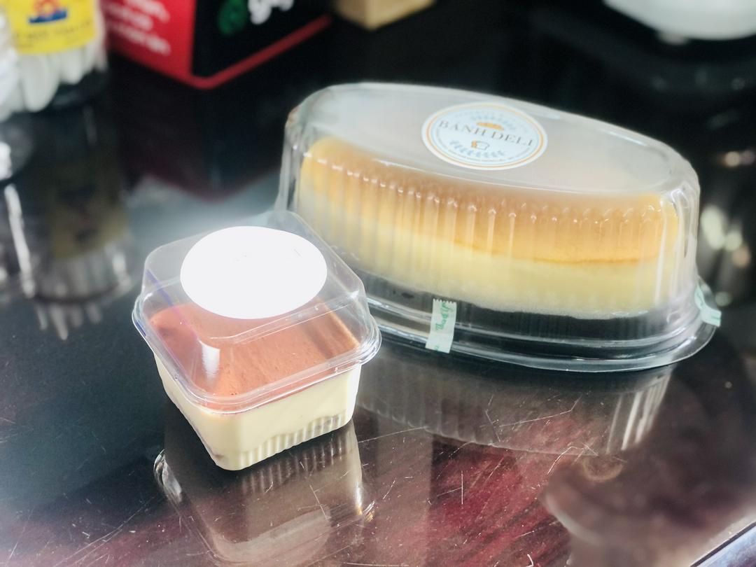 combo-ngay-ngat-1-tiramisu-hop-120gr-1-cheese-cake-pho-mai-nhat-300gr