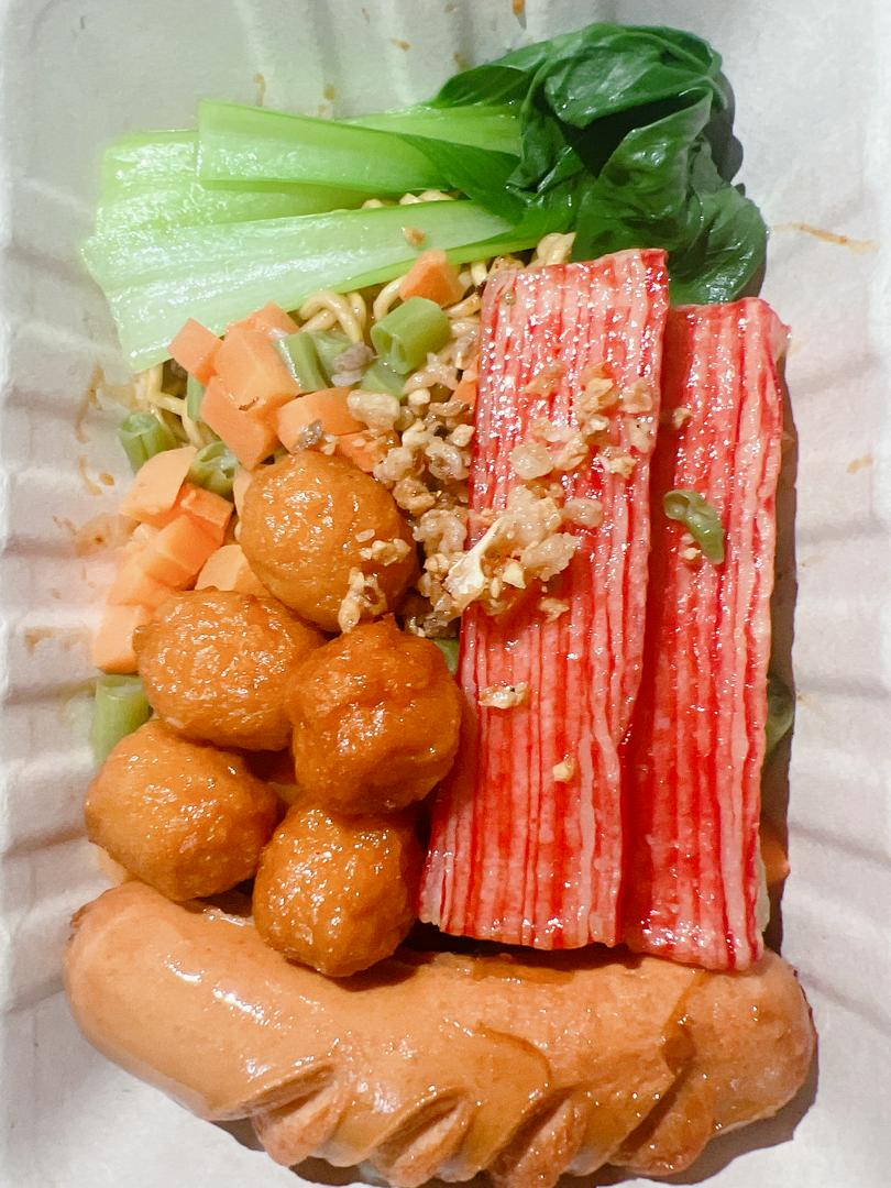 Mì Trộn Siêu Cay Thanh Cua + Xúc Xích + Cá / Bò / Tôm