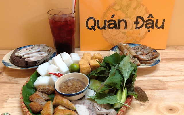 quan-au-bun-au-mam-tom-pham-van-chieu