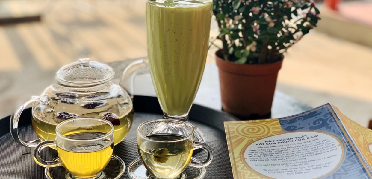 ao-cau-vong-cafe-o-uong-o-an-healthy-ngoc-tri