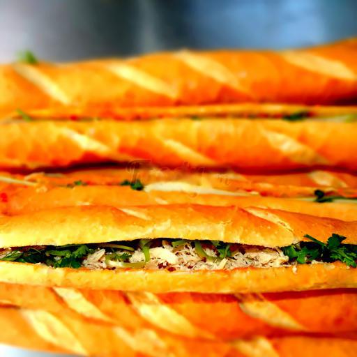 banh-mi-que-ga-xuc-xich