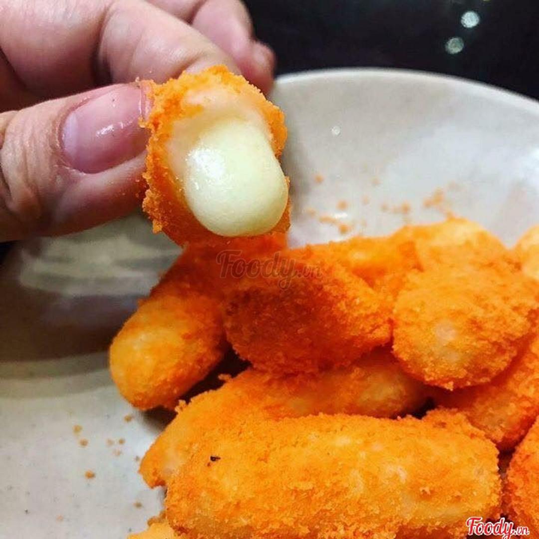 tokbokki-nhan-pho-mai-lac-pho-mai