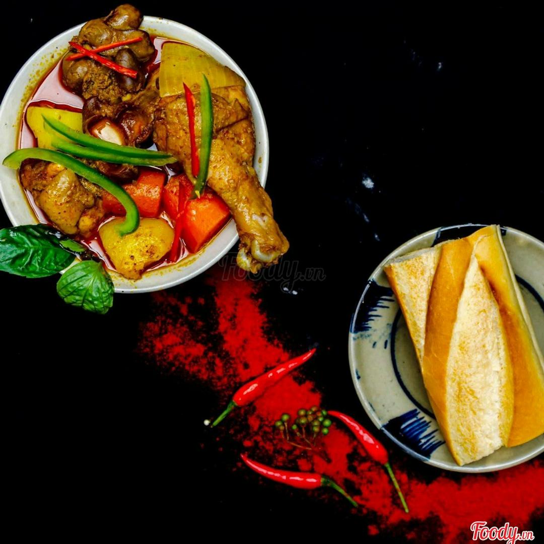 banh-mi-ca-ri-long-gidlets