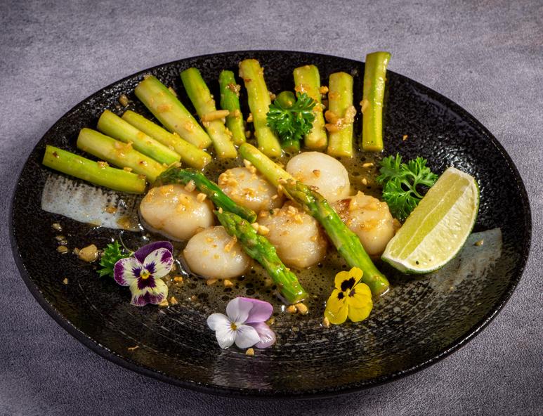 hotate-apsupara-coi-so-iep-xao-mang-tay