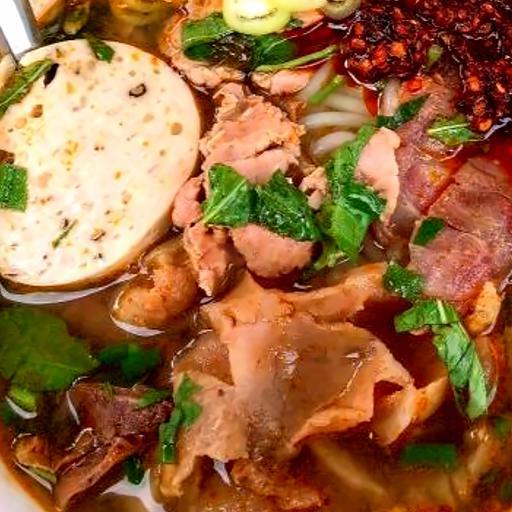 bun-bo-gan-cha-tai-1-chai-olong-vang-chanh