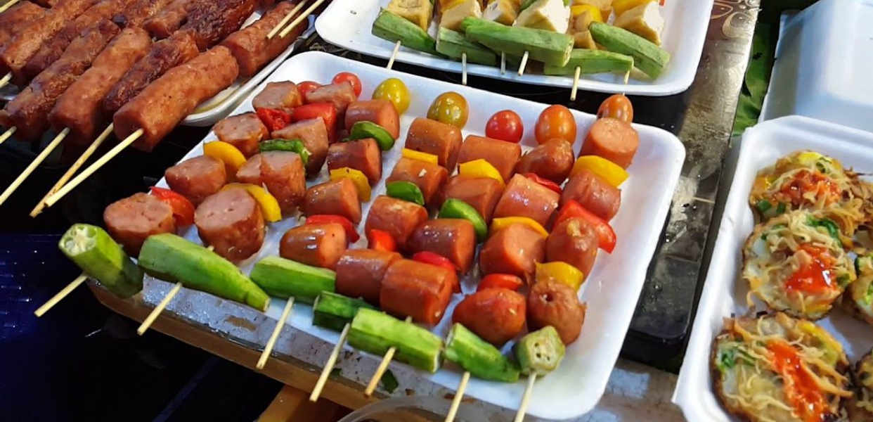 an-vat-o-chien-be-boi-xom-chieu