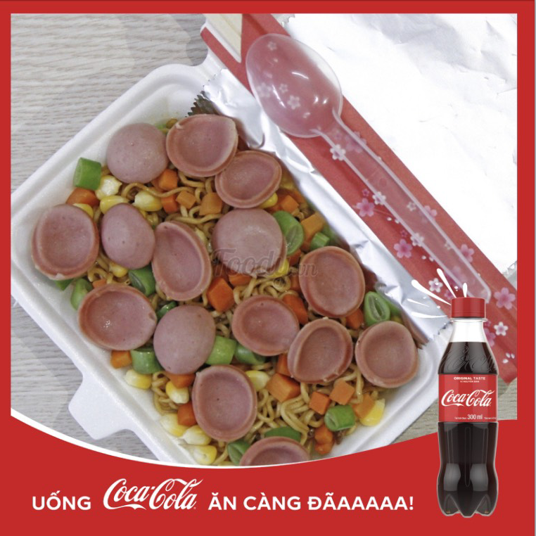 mi-tron-xuc-xich-va-coca