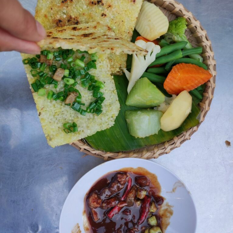 com-chay-kho-quet-phan-lon