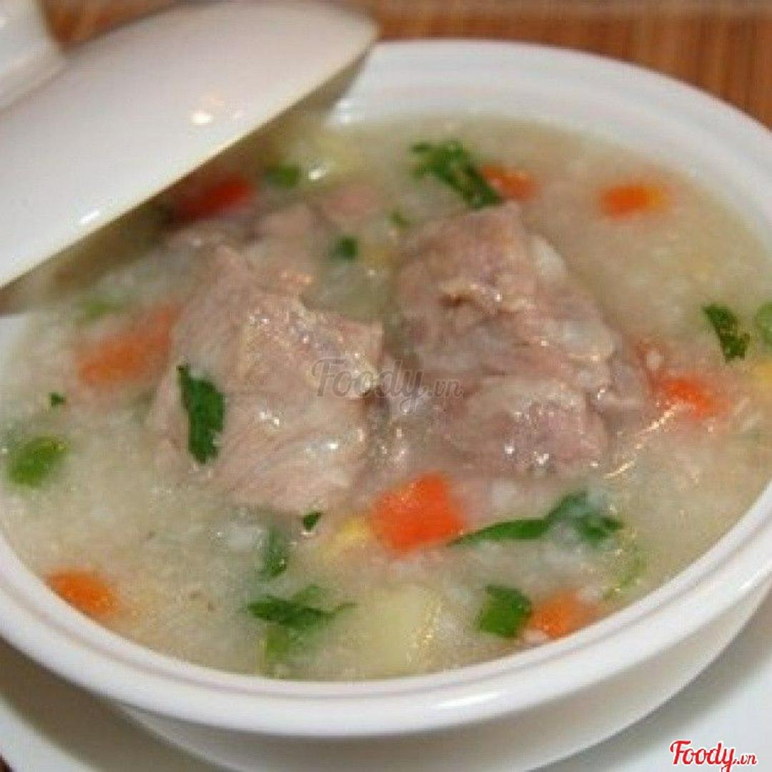 chao-suon-sun-ruoc-thit-ham-ngu-qua