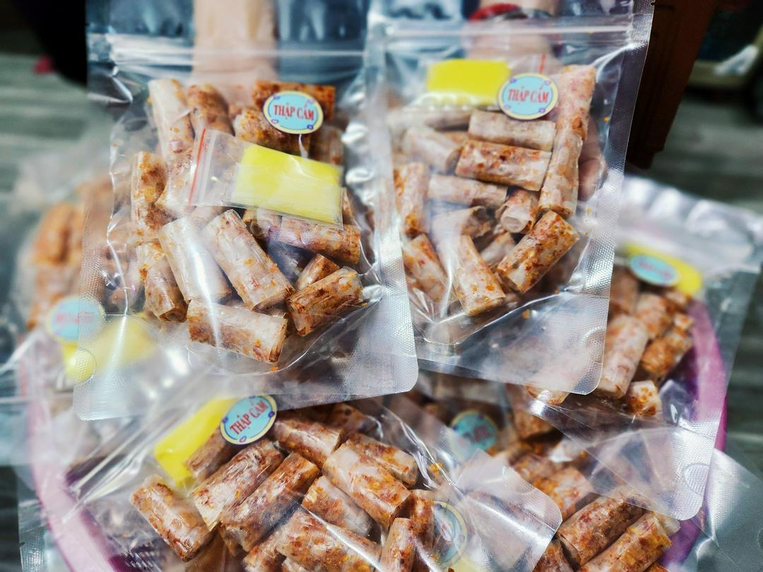 cuon-thap-cam-cham-bo