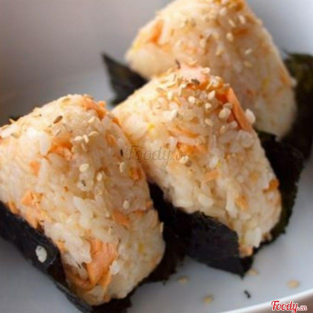 onigiri-tuna