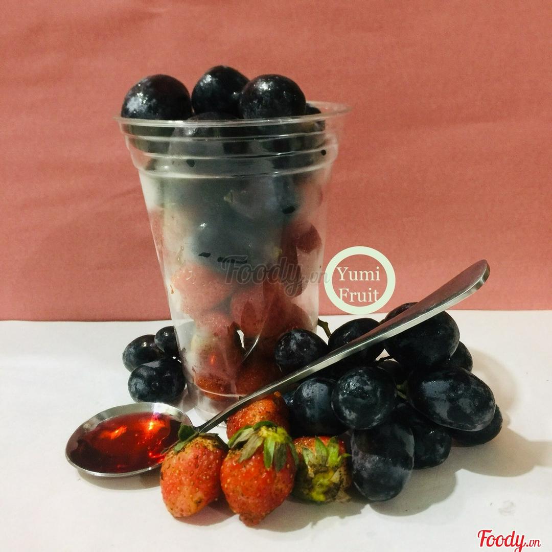 ly-mix-2-loai-dau-tay-nho-en-dam-siro