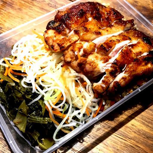 com-ga-nuong-gao-lut