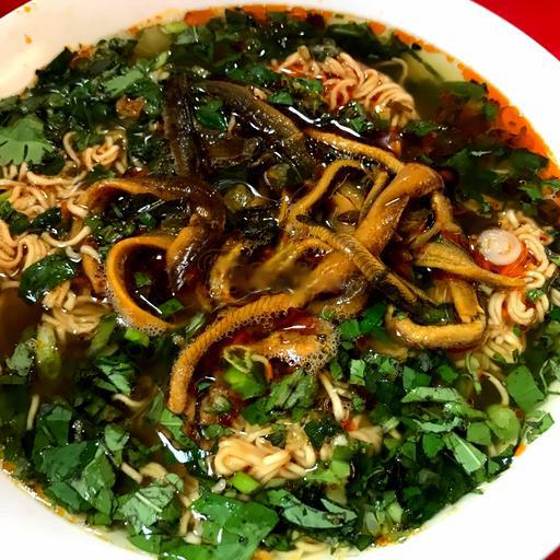 mi-luon-nuoc-ac-biet