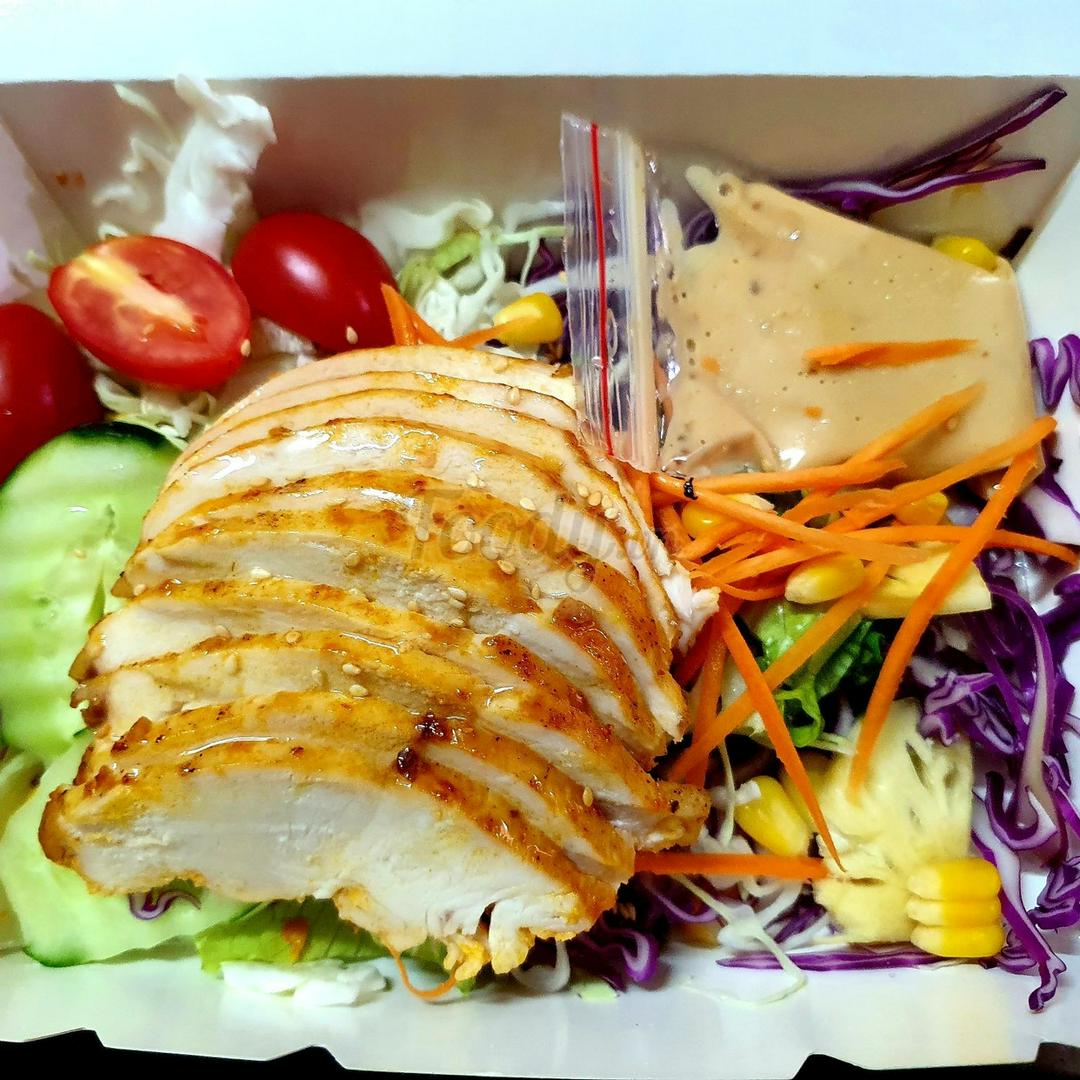 salad-ga-nuong-mat-ong