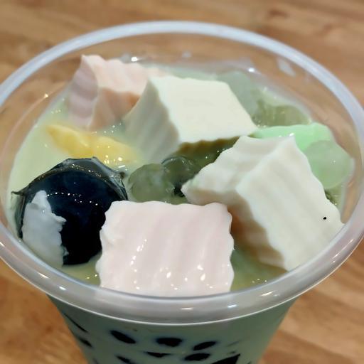 tra-sua-thai-xanh-full-thach