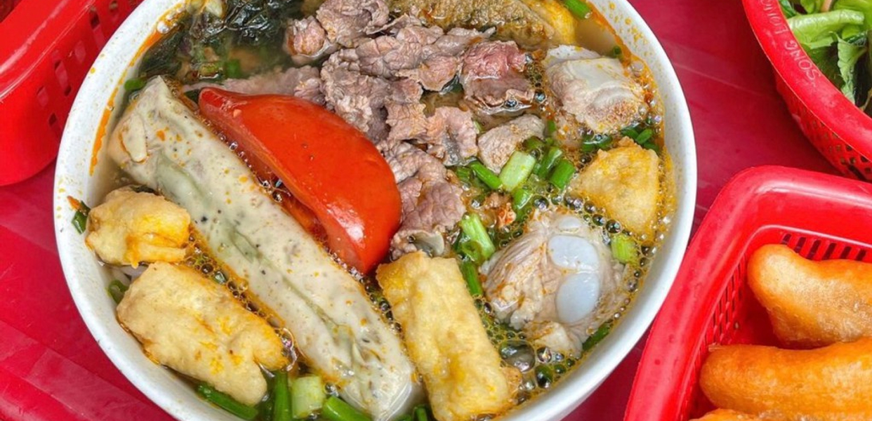 Đào-Béo---Bún---Bánh-Đa-Cua-Trộn-Hải-Phòng---Mai-Dịch
