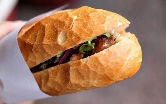 hoang-long-banh-mi-ha-noi-le-hong-phong