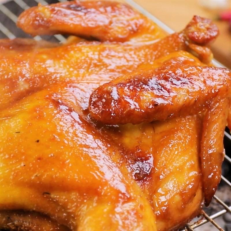 ga-nuong-lu-sot-xa-xiu-hong-kong