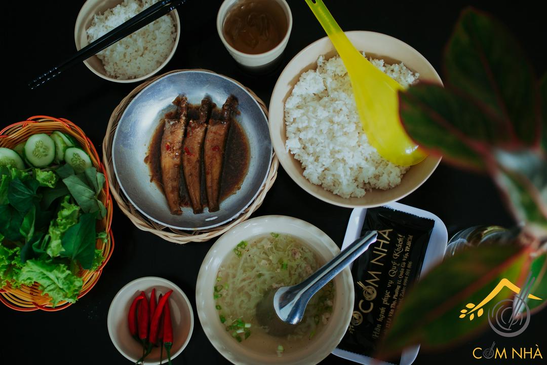 com-ca-bong-kho-tieu