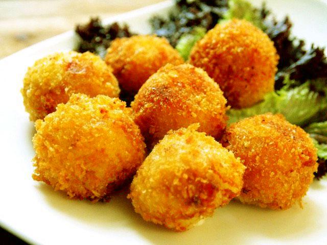 cha-ca-sot-pho-mai-vien-3-vien