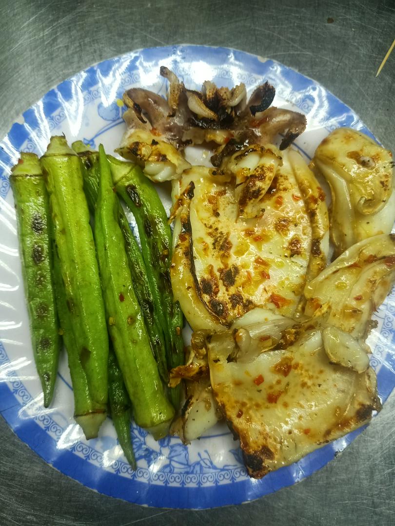 muc-nuong-muoi-ot-lon