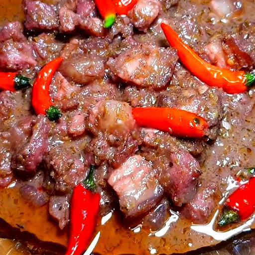 com-thit-xao-mam-ruoc