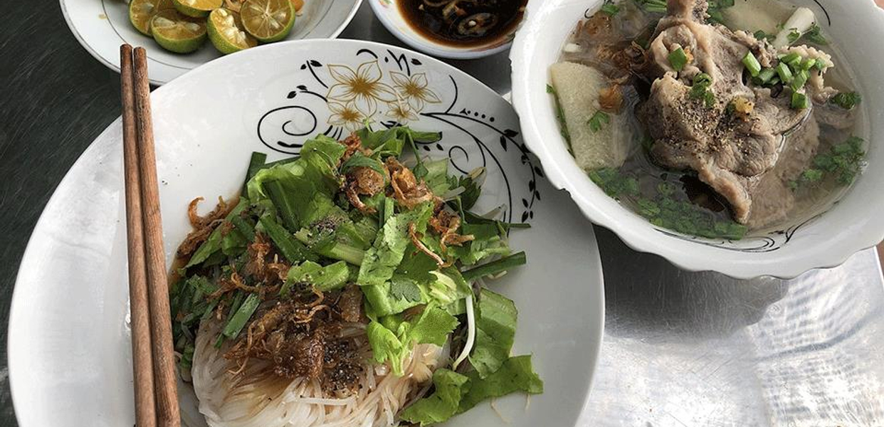 Cháo-Lòng-&-Hủ-Tiếu-Nam-Vang---Bùi-Đình-Túy
