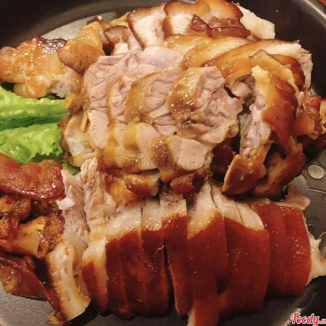 chan-gio-ham-han-quoc-nong-size-m