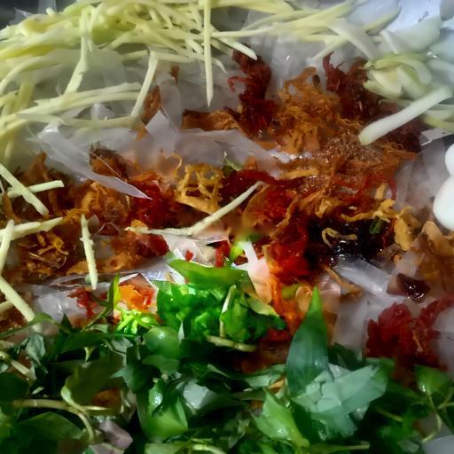 banh-trang-tron-kho-bo-kho-ga-kho-muc-trung-cut