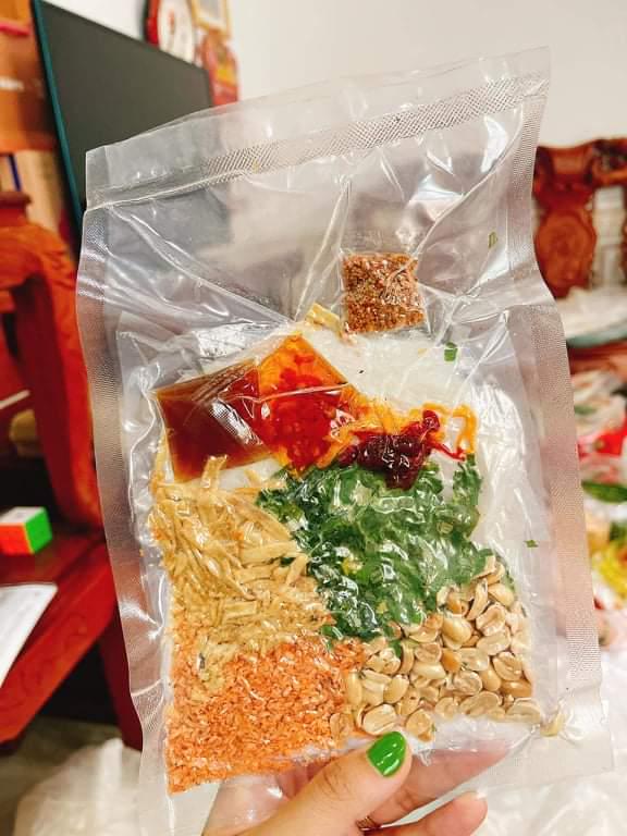 banh-trang-me-sate-bo-ga